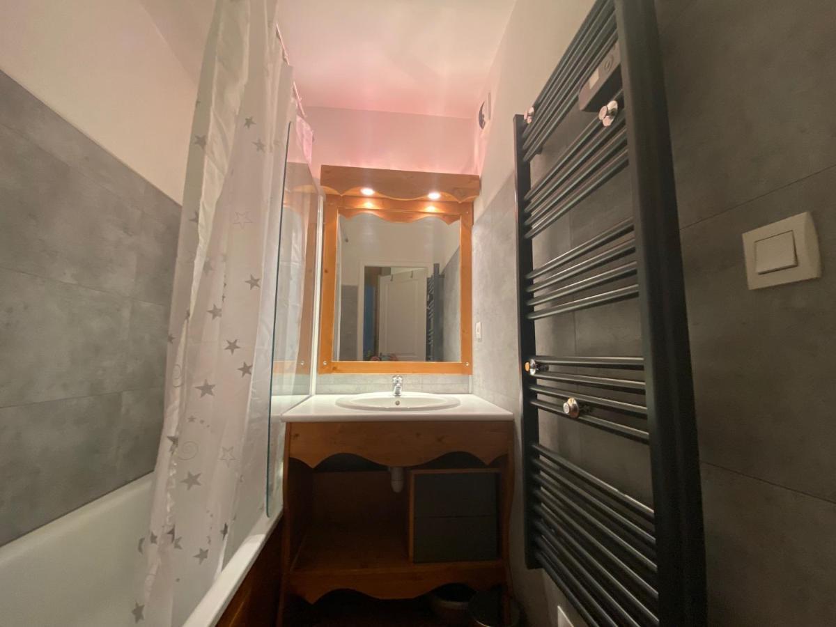 Au Bachat-Bouloud, Appartement 3 Pieces 6 Personnes Avec Balcon Plein Sud シャンルッス エクステリア 写真
